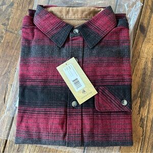 NWT Legendary Whitetails Buck Camp Flannel Shirt Mens size SMALL